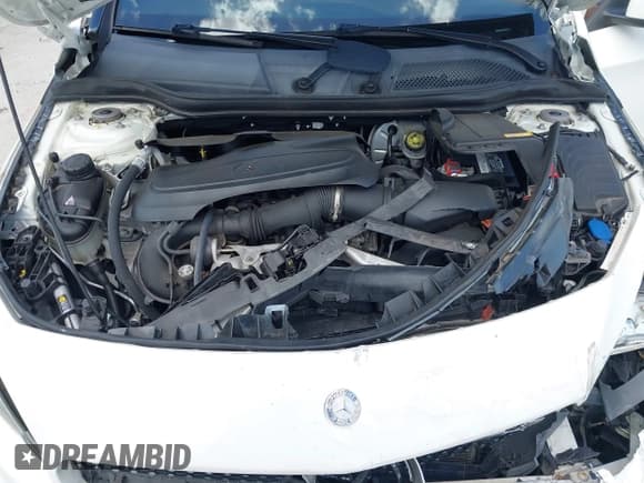 ✅ 2014 Mercedes-Benz CLA 250 • VIN: WDDSJ4EBXEN062917 • Lot: 42503538. Listed on IAAI with 148,789 mi. Free auction sales archive from the USA and detailed vehicle history report at DreamBid. Image 10.