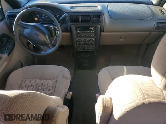 ✅ 2003 Chevrolet Venture 1SA • VIN: 1GNDX03E23D302043 • Лот: 74490134. Опубликован ранее на Copart с пробегом 145 181 миль. Бесплатный доступ к архиву аукционных продаж из США и подробный отчёт об истории автомобиля на DreamBid. Изображение 8.