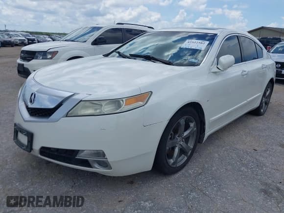✅ 2011 Acura TL Technology • VIN: 19UUA9F51BA000755 • Lot: 42522582. Listed on IAAI with 171,167 mi. Free auction sales archive from the USA and detailed vehicle history report at DreamBid. Image 2.