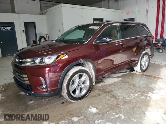 ✅ 2019 Toyota Highlander Limited Platinum • VIN: 5TDDZRFHXKS714937 • Lot: 92080305. Wystawiony na Copart z przebiegiem 66 706 mil. Bezpłatny archiwum sprzedaży aukcyjnych z USA i szczegółowy raport historii pojazdu na DreamBid. Zdjęcie 1.