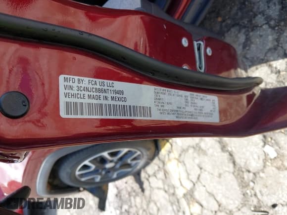 ✅ 2022 Jeep Compass Latitude • VIN: 3C4NJCBB6NT119409 • Lot: 42514177. Listed on IAAI with 103,225 mi. Free auction sales archive from the USA and detailed vehicle history report at DreamBid. Image 9.