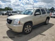 ✅ 2010 GMC Yukon SLT • VIN: 1GKUCCE01AR130048 • Lot: 56695885. Listed on Copart with 206,344 mi. Free auction sales archive from the USA and detailed vehicle history report at DreamBid. Image 1.