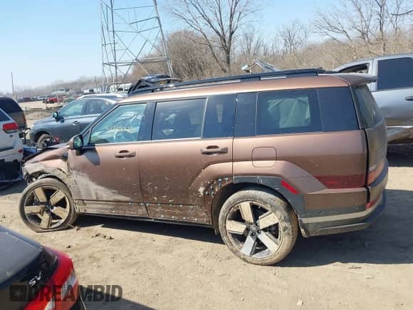 ✅ 2024 Hyundai Santa Fe Limited • VIN: 5NMP4DGL4RH019867 • Лот: 41795040. Размещён на IAAI с пробегом 23 651 миль миль. Получите бесплатный доступ к архиву аукционных продаж из США и посмотрите подробный отчёт об истории автомобиля на DreamBid. Изображение 15.