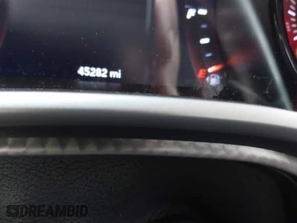 2019 Dodge Challenger SRT Hellcat Redeye Widebody z VIN 2C3CDZL97KH641701, wystawiony jako IAAI lot #42450547 z przebiegiem 45 282 mil mil oraz . Historia ofert i sprzedaży dostępna na DreamBid. Obrazek 15.