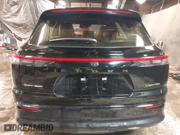 ✅ 2025 Toyota Crown XLE • VIN: JTDACAAJ6S3009408 • Lot: 41343056. Listed on IAAI with 1,244 mi. Free auction sales archive from the USA and detailed vehicle history report at DreamBid. Image 16.