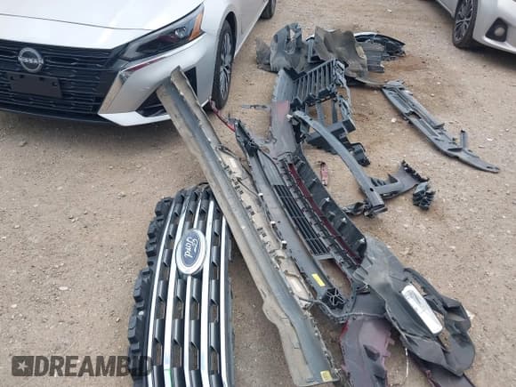 ✅ 2018 Ford Expedition XLT • VIN: 1FMJU1HTXJEA28028 • Лот: 42952140. Опубликован ранее на IAAI с пробегом 76 764 миль. Бесплатный доступ к архиву аукционных продаж из США и подробный отчёт об истории автомобиля на DreamBid. Изображение 12.