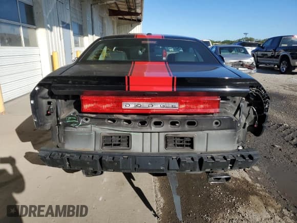 ✅ 2012 Dodge Challenger SXT • VIN: 2C3CDYAG6CH243537 • Lot: 73700494. Wystawiony na Copart z przebiegiem 143 844 mil. Bezpłatny archiwum sprzedaży aukcyjnych z USA i szczegółowy raport historii pojazdu na DreamBid. Zdjęcie 6.