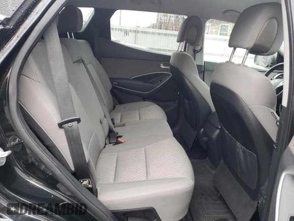 ✅ 2014 Hyundai Santa Fe • VIN: 5XYZTDLB3EG184807 • Лот: 86114715. Опубликован ранее на Copart с пробегом 172 175 миль. Бесплатный доступ к архиву аукционных продаж из США и подробный отчёт об истории автомобиля на DreamBid. Изображение 11.