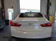 2017 Chevrolet Malibu LS с VIN 1G1ZC5ST5HF250581, выставлен на аукционе IAAI как лот 42858528 с пробегом 80 650 миль миль и . История ставок и продаж доступна на DreamBid. Изображение 16.