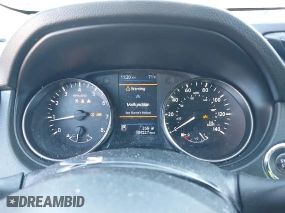 ✅ 2018 Nissan Rogue S • VIN: KNMAT2MT0JP569922 • Lot: 43478470. Wystawiony na IAAI z przebiegiem 104 227 mil. Bezpłatny archiwum sprzedaży aukcyjnych z USA i szczegółowy raport historii pojazdu na DreamBid. Zdjęcie 7.