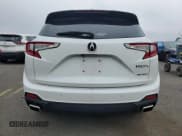 ✅ 2022 Acura RDX Advance • VIN: 5J8TC2H70NL003201 • Lot: 52623875. Wystawiony na Copart z przebiegiem 24 192 mil. Bezpłatny archiwum sprzedaży aukcyjnych z USA i szczegółowy raport historii pojazdu na DreamBid. Zdjęcie 6.