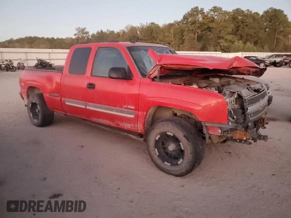 ✅ 2004 Chevrolet Silverado 1500 Z71 • VIN: 1GCEK19T74Z115506 • Лот: 76238384. Опубликован ранее на Copart с пробегом Не указан. Бесплатный доступ к архиву аукционных продаж из США и подробный отчёт об истории автомобиля на DreamBid. Изображение 4.