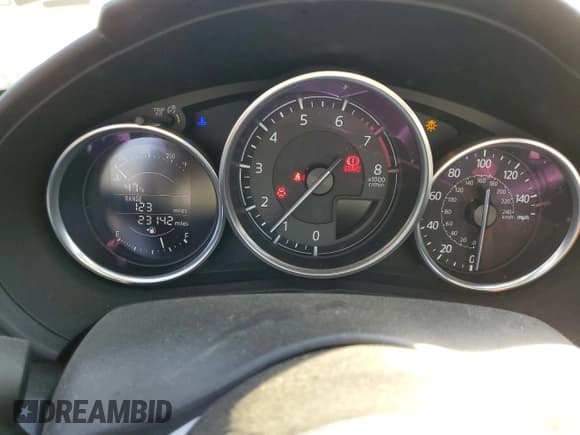 ✅ 2017 Mazda MX-5 Miata Sport • VIN: JM1NDAB71H0123876 • Lot: 68401762. Listed on Copart with 23,142 mi. Free auction sales archive from the USA and detailed vehicle history report at DreamBid. Image 9.