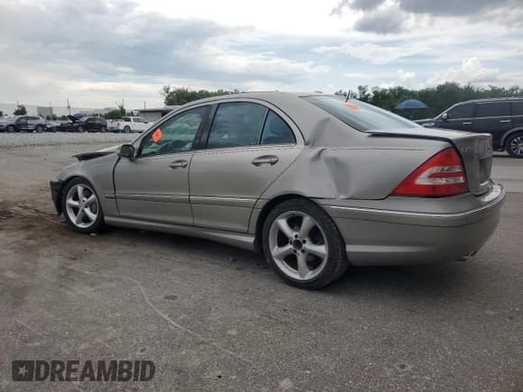 ✅ 2006 Mercedes-Benz C 230 Sport • VIN: WDBRF52H56F809729 • Lot: 90547605. Wystawiony na Copart z przebiegiem 127 488 mil. Bezpłatny archiwum sprzedaży aukcyjnych z USA i szczegółowy raport historii pojazdu na DreamBid. Zdjęcie 2.