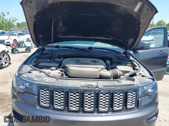 ✅ 2020 Jeep Grand Cherokee Altitude • VIN: 1C4RJEAG3LC429536 • Lot: 42024168. Listed on IAAI with 59,979 mi. Free auction sales archive from the USA and detailed vehicle history report at DreamBid. Image 10.