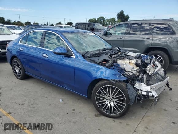 ✅ 2024 Mercedes-Benz C 300 • VIN: W1KAF4GB1RR185434 • Lot: 86487405. Wystawiony na Copart z przebiegiem Nie podano. Bezpłatny archiwum sprzedaży aukcyjnych z USA i szczegółowy raport historii pojazdu na DreamBid. Zdjęcie 4.