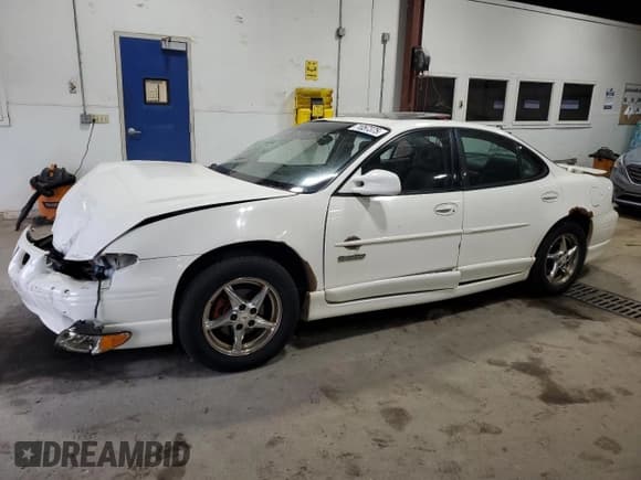 ✅ 2003 Pontiac Grand Prix GTP • VIN: 1G2WR52183F154769 • Лот: 71057375. Опубликован ранее на Copart с пробегом 188 728 миль. Бесплатный доступ к архиву аукционных продаж из США и подробный отчёт об истории автомобиля на DreamBid. Изображение 1.