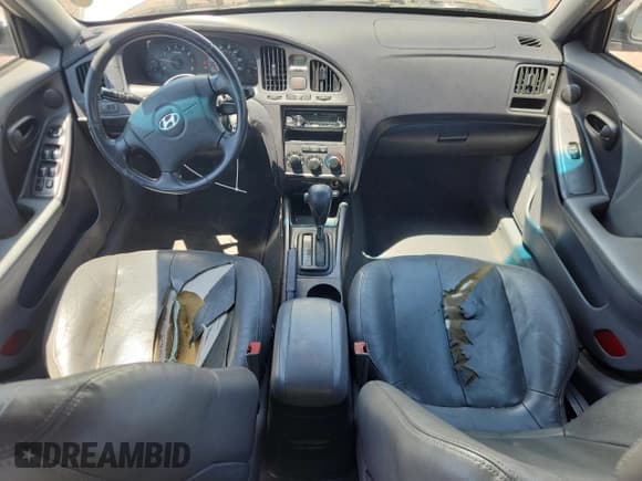 ✅ 2005 Hyundai Elantra GLS • VIN: KMHDN56D25U133302 • Lot: 60155455. Wystawiony na Copart z przebiegiem 177 985 mil. Bezpłatny archiwum sprzedaży aukcyjnych z USA i szczegółowy raport historii pojazdu na DreamBid. Zdjęcie 8.