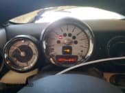 ✅ 2011 MINI Convertible S • VIN: WMWZP3C58BTX84485 • Лот: 61093475. Опубликован ранее на Copart с пробегом 136 979 миль. Бесплатный доступ к архиву аукционных продаж из США и подробный отчёт об истории автомобиля на DreamBid. Изображение 9.