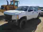 2012 Chevrolet Silverado 3500HD Work Truck z VIN 1GC4KZCG0CF176539, wystawiony jako Copart lot #82014154 z przebiegiem 138 766 mil mil oraz Szkoda całkowita • Salvage title. Historia ofert i sprzedaży dostępna na DreamBid. Obrazek 2.