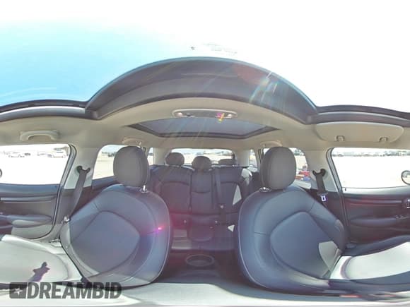 ✅ 2017 MINI Hardtop 4 Door Cooper • VIN: WMWXU1C37H2F78482 • Lot: 71280095. Wystawiony na Copart z przebiegiem 77 768 mil. Bezpłatny archiwum sprzedaży aukcyjnych z USA i szczegółowy raport historii pojazdu na DreamBid. Zdjęcie 14.