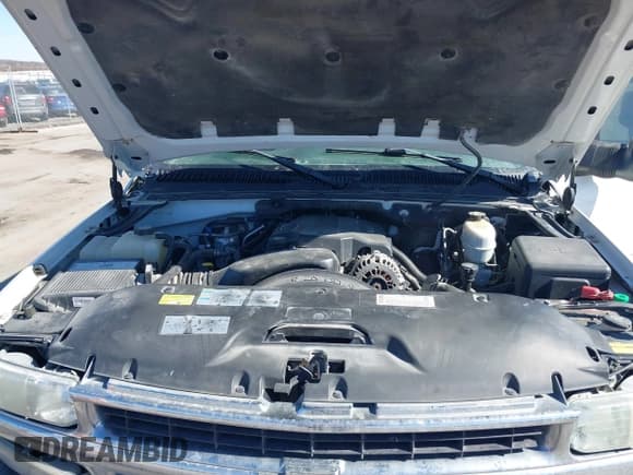 ✅ 2003 Chevrolet Suburban LT • VIN: 3GNGK26G73G226245 • Лот: 41672419. Опубликован ранее на IAAI с пробегом 179 253 миль. Бесплатный доступ к архиву аукционных продаж из США и подробный отчёт об истории автомобиля на DreamBid. Изображение 10.