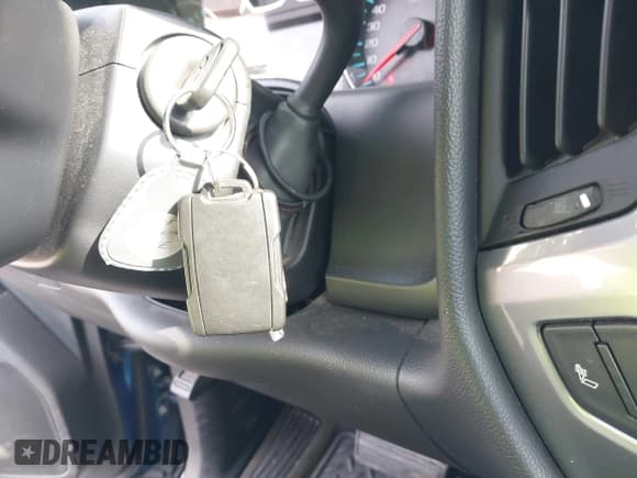 ✅ 2015 Chevrolet Silverado 1500 LT • VIN: 3GCUKREC6FG226910 • Lot: 42820699. Listed on IAAI with 72,027 mi. Free auction sales archive from the USA and detailed vehicle history report at DreamBid. Image 11.