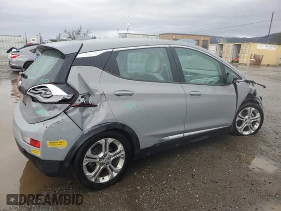 ✅ 2020 Chevrolet Bolt EV LT • VIN: 1G1FY6S03L4131528 • Lot: 44436975. Wystawiony na Copart z przebiegiem 56 425 mil. Bezpłatny archiwum sprzedaży aukcyjnych z USA i szczegółowy raport historii pojazdu na DreamBid. Zdjęcie 3.