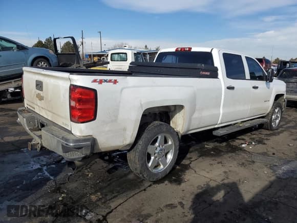 ✅ 2015 Chevrolet Silverado 2500HD Work Truck • VIN: 1GC1KUE88FF514902 • Lot: 42226345. Listed on Copart with 307,522 mi. Free auction sales archive from the USA and detailed vehicle history report at DreamBid. Image 3.