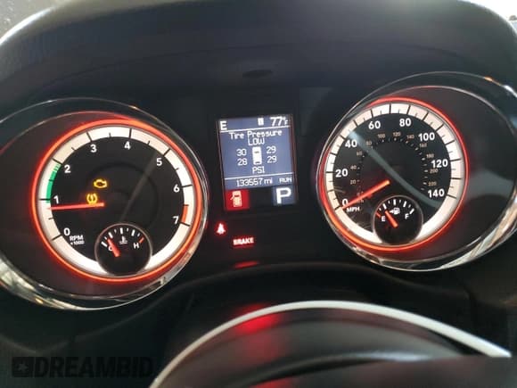 ✅ 2011 Dodge Durango Citadel • VIN: 1D4RD5GG2BC667118 • Lot: 81445435. Wystawiony na Copart z przebiegiem 133 557 mil. Bezpłatny archiwum sprzedaży aukcyjnych z USA i szczegółowy raport historii pojazdu na DreamBid. Zdjęcie 9.