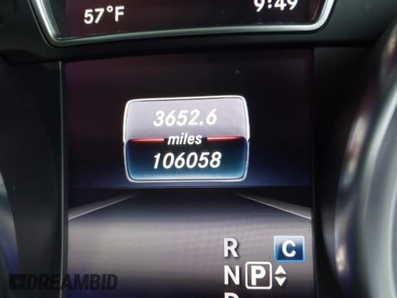 ✅ 2018 Mercedes-Benz GLE 350 • VIN: 4JGDA5JB8JB006626 • Lot: 43630924. Wystawiony na IAAI z przebiegiem 106 058 mil. Bezpłatny archiwum sprzedaży aukcyjnych z USA i szczegółowy raport historii pojazdu na DreamBid. Zdjęcie 15.