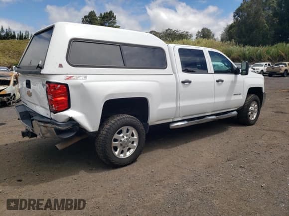 ✅ 2015 Chevrolet Silverado 2500HD LT • VIN: 1GC1KVEG6FF134812 • Lot: 57572305. Wystawiony na Copart z przebiegiem 61 323 mil. Bezpłatny archiwum sprzedaży aukcyjnych z USA i szczegółowy raport historii pojazdu na DreamBid. Zdjęcie 3.