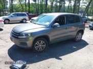 ✅ 2012 Volkswagen Tiguan LE • VIN: WVGAV7AX6CW000592 • Лот: 42565812. Опубликован ранее на IAAI с пробегом 125 966 миль. Бесплатный доступ к архиву аукционных продаж из США и подробный отчёт об истории автомобиля на DreamBid. Изображение 2.
