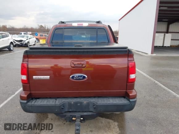 ✅ 2009 Ford Explorer Sport Trac XLT • VIN: 1FMEU51E89UA27241 • Lot: 43700554. Listed on IAAI with 176,305 mi. Free auction sales archive from the USA and detailed vehicle history report at DreamBid. Image 16.