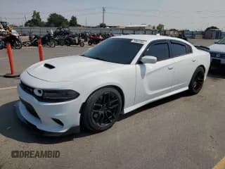 ✅ 2019 Dodge Charger Scat Pack • VIN: 2C3CDXGJ6KH688811 • Лот: 70982265. Опубликован ранее на Copart с пробегом 62 222 миль. Бесплатный доступ к архиву аукционных продаж из США и подробный отчёт об истории автомобиля на DreamBid. Изображение 1.