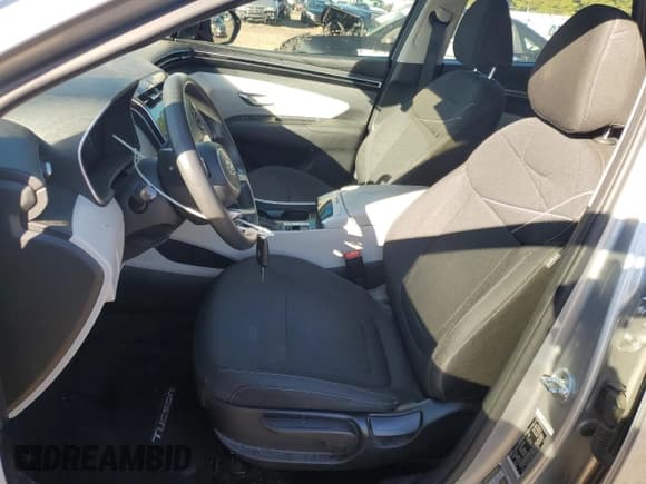 ✅ 2022 Hyundai Tucson SE • VIN: 5NMJA3AE6NH060899 • Lot: 90777085. Listed on Copart with 68,580 mi. Free auction sales archive from the USA and detailed vehicle history report at DreamBid. Image 7.