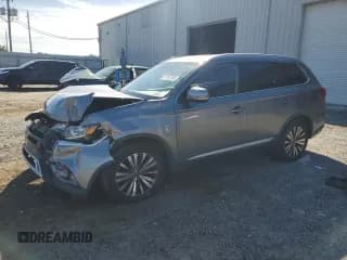 ✅ 2019 Mitsubishi Outlander ES • VIN: JA4AZ3A30KJ001547 • Лот: 81762755. Опубликован ранее на Copart с пробегом 121 770 миль. Бесплатный доступ к архиву аукционных продаж из США и подробный отчёт об истории автомобиля на DreamBid. Изображение 1.