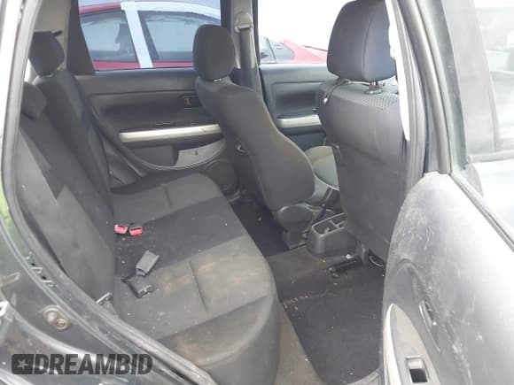 ✅ 2006 Scion xA • VIN: JTKKT624X60132123 • Lot: 43453892. Wystawiony na IAAI z przebiegiem 156 345 mil. Bezpłatny archiwum sprzedaży aukcyjnych z USA i szczegółowy raport historii pojazdu na DreamBid. Zdjęcie 8.