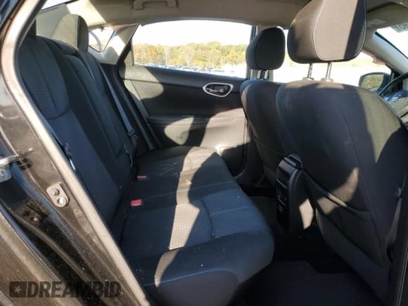 ✅ 2018 Nissan Sentra SR • VIN: 3N1AB7AP5JY279474 • Lot: 91123495. Listed on Copart with 42,146 mi. Free auction sales archive from the USA and detailed vehicle history report at DreamBid. Image 10.