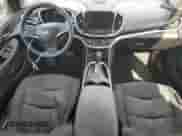 2017 Chevrolet Volt LT z VIN 1G1RA6S51HU169540, wystawiony jako Copart lot #70198905 z przebiegiem 66 082 mil mil oraz Szkoda całkowita • Salvage title. Historia ofert i sprzedaży dostępna na DreamBid. Obrazek 8.