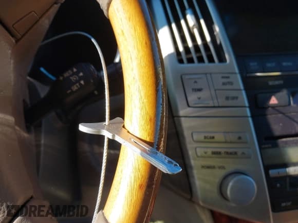 ✅ 2009 Lexus RX 350 • VIN: 2T2HK31U09C112411 • Lot: 43782400. Listed on IAAI with 267,250 mi. Free auction sales archive from the USA and detailed vehicle history report at DreamBid. Image 11.