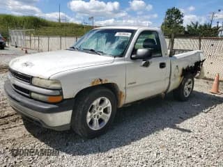 ✅ 2002 Chevrolet Silverado 1500 • VIN: 1GCEC14W62Z184196 • Лот: 70638435. Опубликован ранее на Copart с пробегом 197 780 миль. Бесплатный доступ к архиву аукционных продаж из США и подробный отчёт об истории автомобиля на DreamBid. Изображение 1.