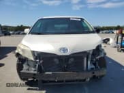 ✅ 2012 Toyota Sienna XLE AAS • VIN: 5TDYK3DC8CS190893 • Lot: 89573505. Listed on Copart with 145,575 mi. Free auction sales archive from the USA and detailed vehicle history report at DreamBid. Image 5.