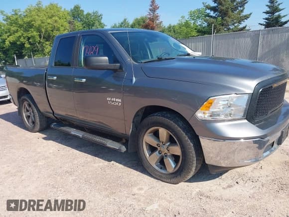 ✅ 2013 Ram 1500 SLT • VIN: 1C6RR6GGXDS649955 • Lot: 42657489. Listed on IAAI with 206,824 mi. Free auction sales archive from the USA and detailed vehicle history report at DreamBid. Image 1.