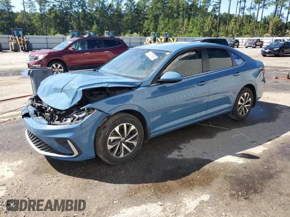 ✅ 2025 Volkswagen Jetta S • VIN: 3VW5X7BU6SM041546 • Lot: 87421685. Listed on Copart with 21,340 mi. Free auction sales archive from the USA and detailed vehicle history report at DreamBid. Image 1.