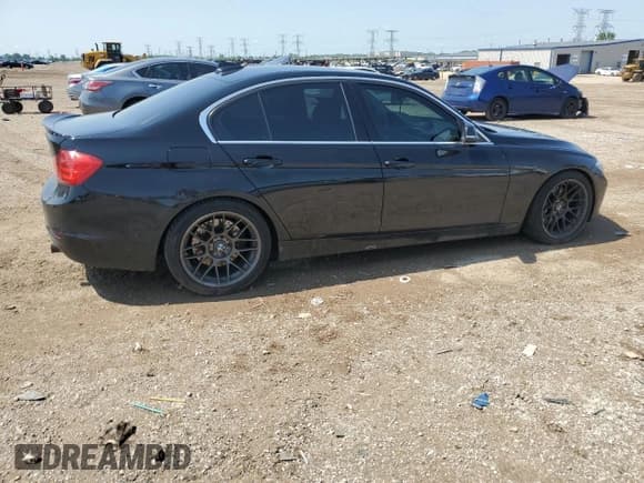 ✅ 2013 BMW 3 Series 335i xDrive • VIN: WBA3B9C56DF587386 • Lot: 61445695. Listed on Copart with 132,516 mi. Free auction sales archive from the USA and detailed vehicle history report at DreamBid. Image 3.