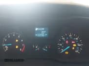 ✅ 2018 Ford Transit XL • VIN: 1FMZK1CM7JKA81747 • Lot: 42143608. Wystawiony na IAAI z przebiegiem 20 981 mil. Bezpłatny archiwum sprzedaży aukcyjnych z USA i szczegółowy raport historii pojazdu na DreamBid. Zdjęcie 7.