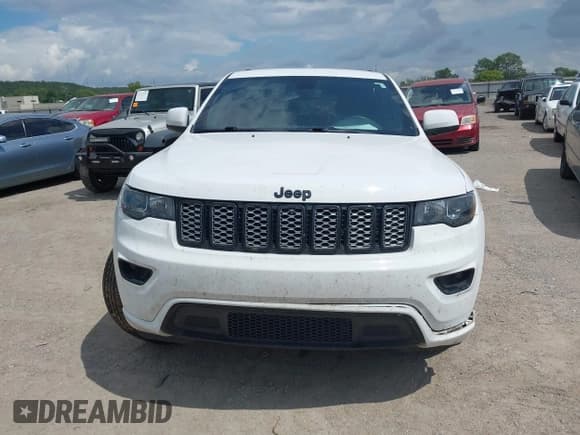 ✅ 2022 Jeep Grand Cherokee Laredo E • VIN: 1C4RJEAG0NC181006 • Лот: 43125648. Опубликован ранее на IAAI с пробегом 61 459 миль. Бесплатный доступ к архиву аукционных продаж из США и подробный отчёт об истории автомобиля на DreamBid. Изображение 13.