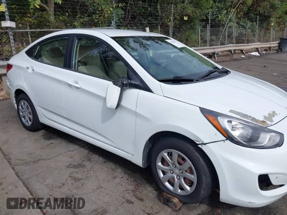2013 Hyundai Accent GLS с VIN KMHCT4AE3DU407889, выставлен на аукционе IAAI как лот 43436656 с пробегом 162 970 миль миль и . История ставок и продаж доступна на DreamBid. Изображение 6.