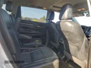 ✅ 2019 Toyota Highlander Hybrid Limited Platinum • VIN: 5TDDGRFH4KS055470 • Lot: 94817925. Wystawiony na Copart z przebiegiem 130 834 mil. Bezpłatny archiwum sprzedaży aukcyjnych z USA i szczegółowy raport historii pojazdu na DreamBid. Zdjęcie 10.